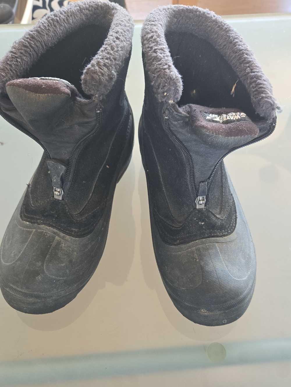 Columbia Black Winter Rain Boots